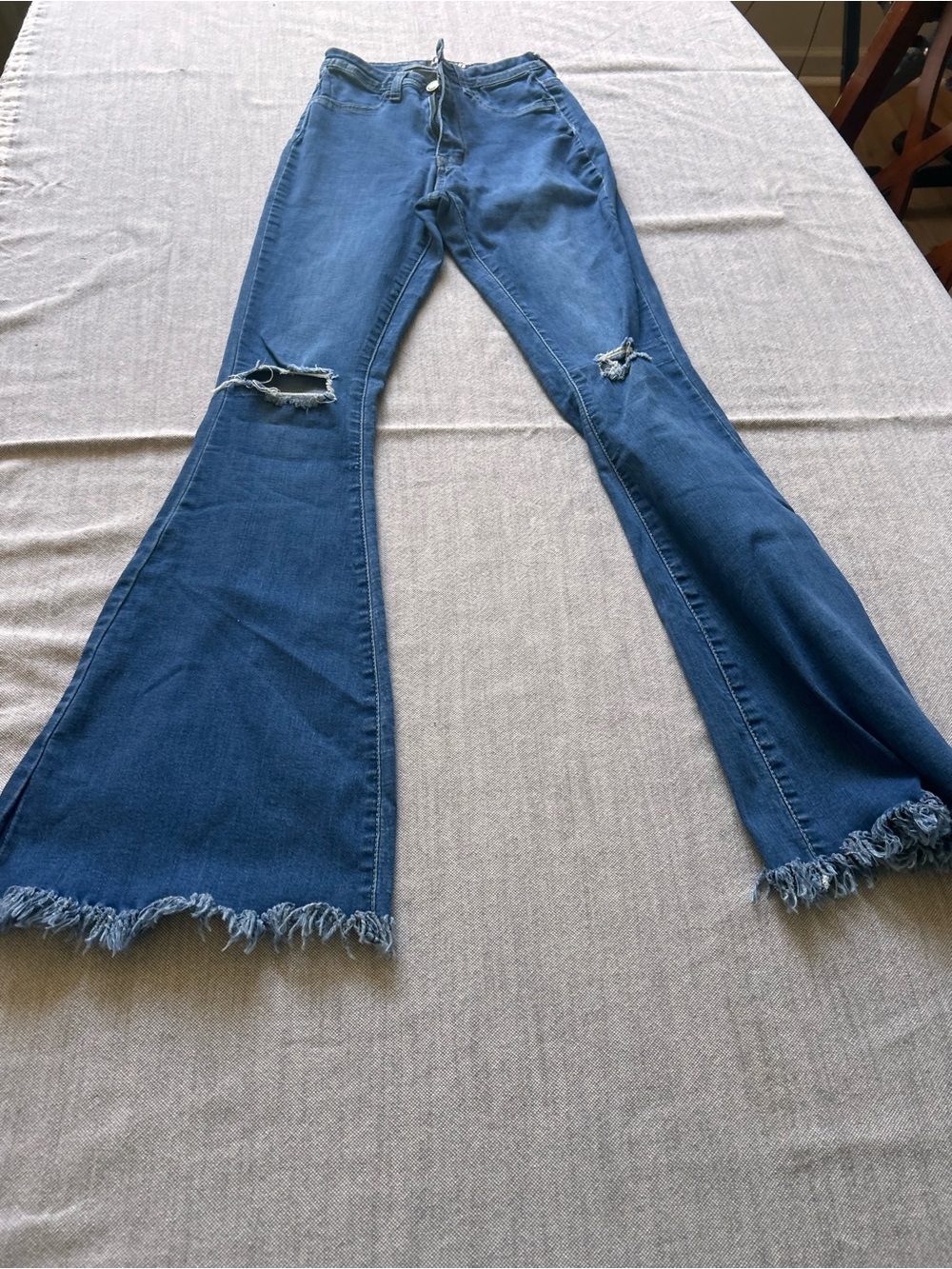 Women's Blue Distressed Boot-Cut Jeans with Frayed Hem